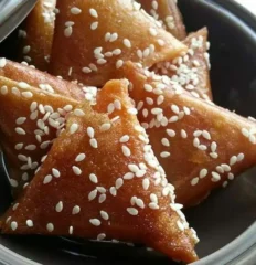 Briouates aux amandes au Kg